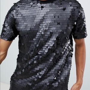 Large matte black sequin t-shirt size M Brand New